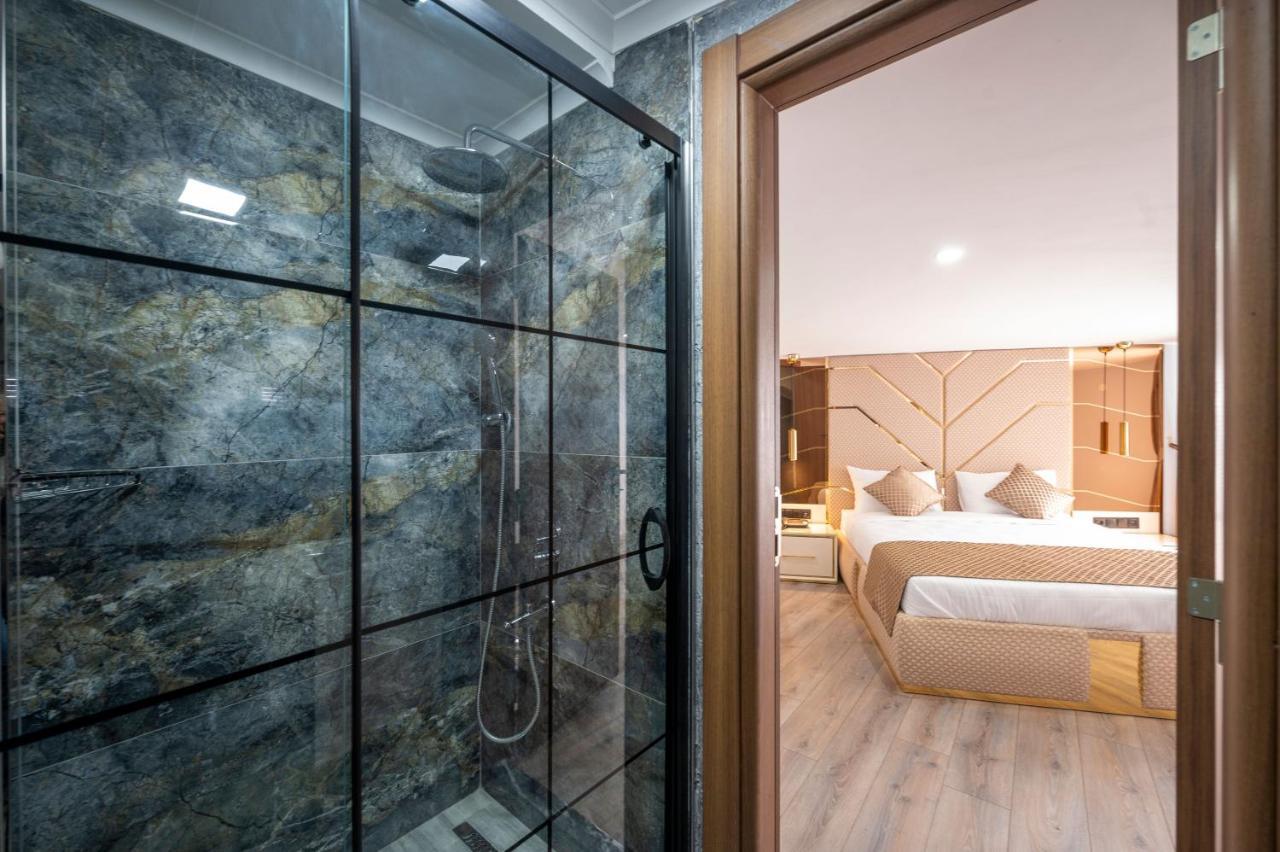 Luxury Airport Hotel By Zazzoni-Istanbul Airport Arnavutkoy Exterior photo